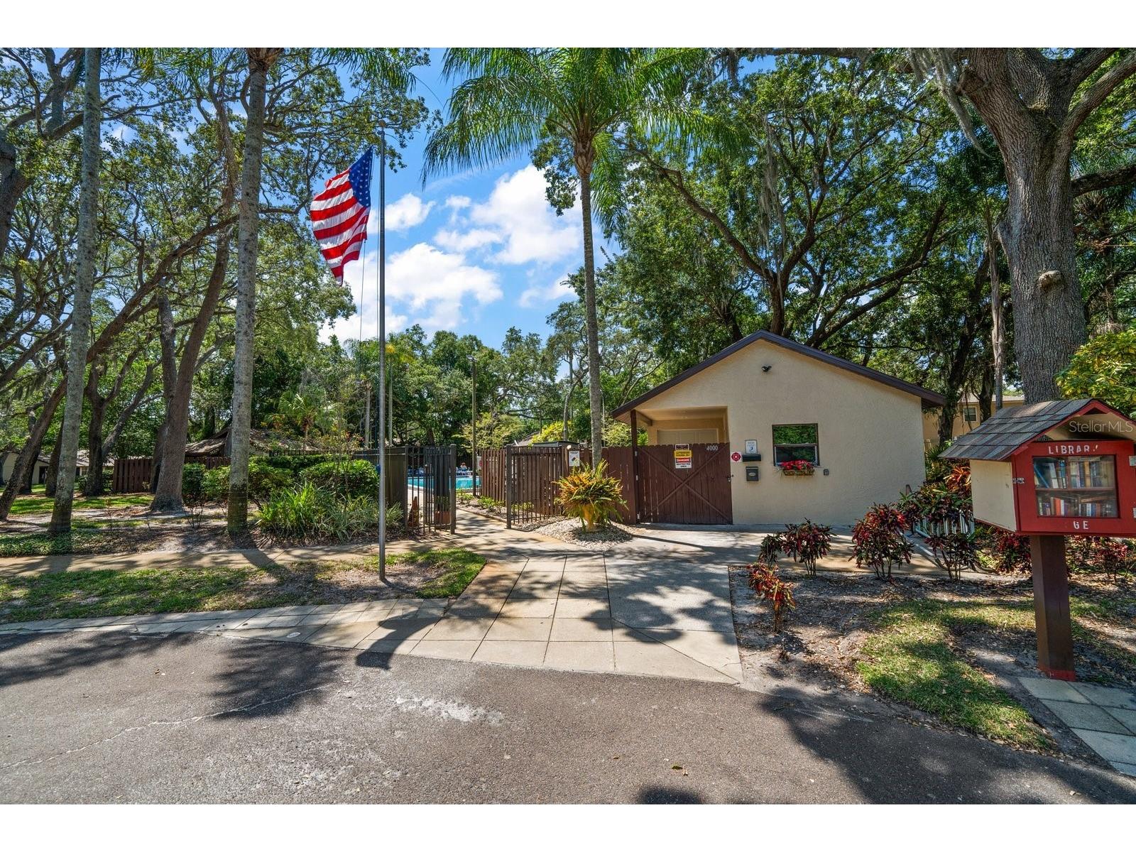2926 Star Apple Court Palm Harbor FL 34684 TB8521358 image25