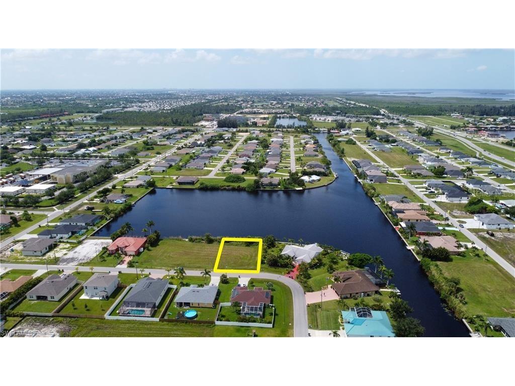 2926 SW 2nd Lane Cape Coral FL 33991 - VALMORA LAKE T3545164 image1