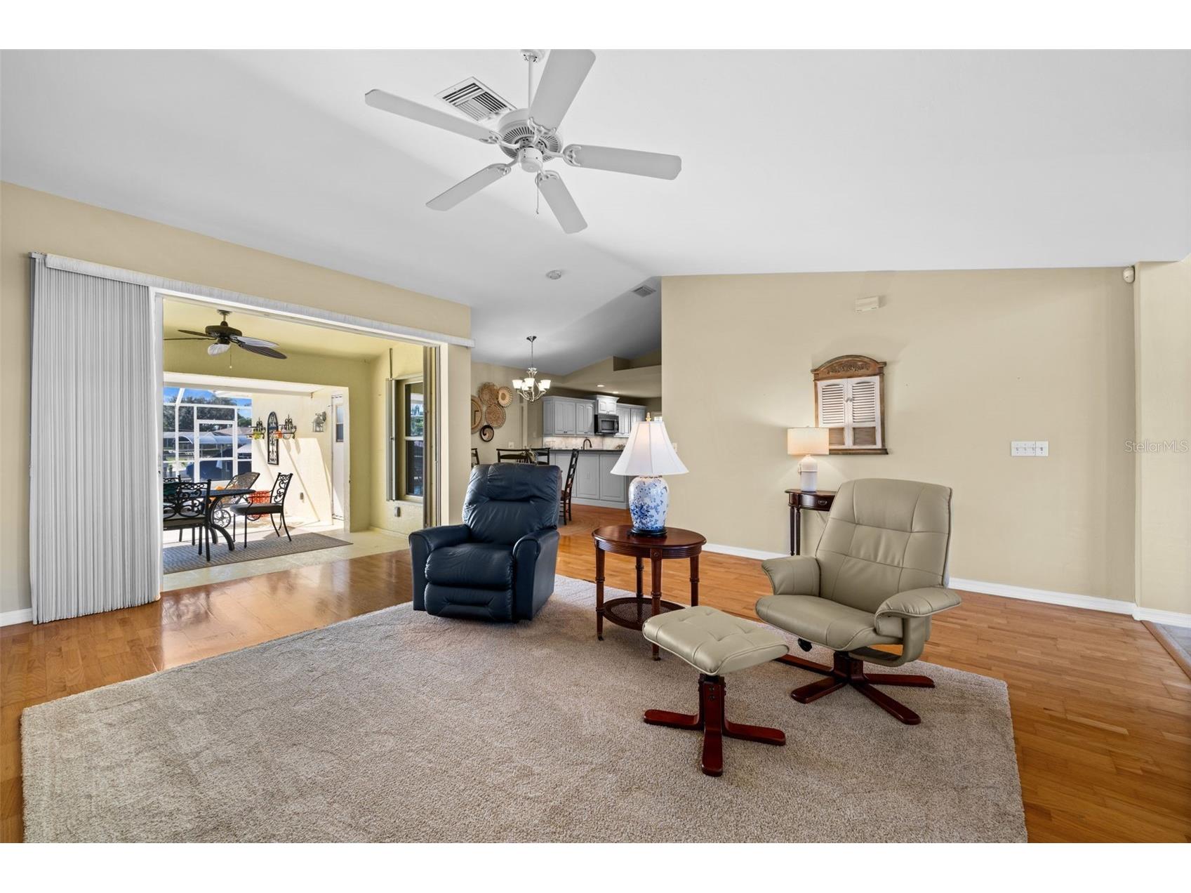 2926 SW 38th Terrace Cape Coral FL 33914 C7521334 image10