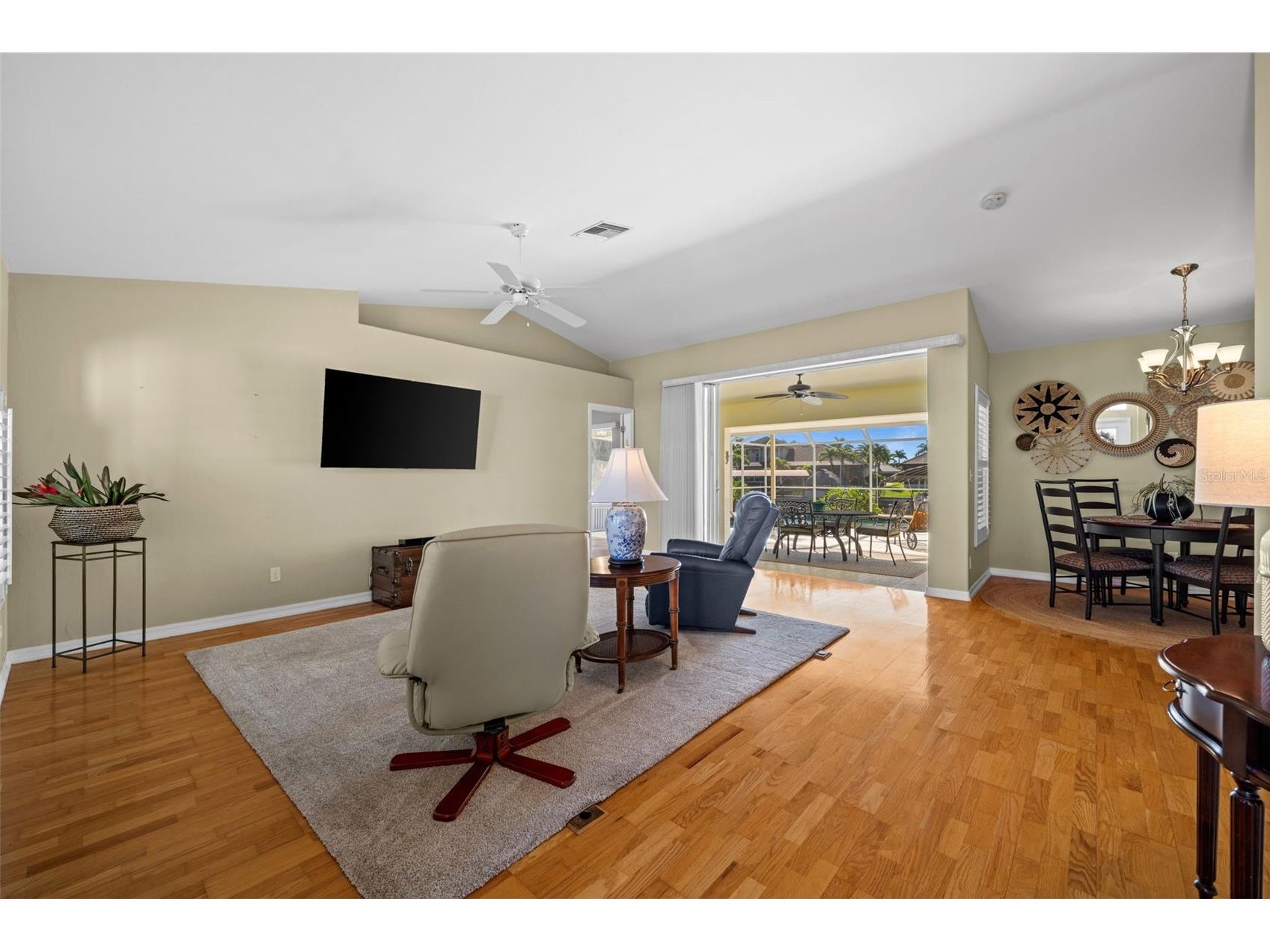 2926 SW 38th Terrace Cape Coral FL 33914 C7521334 image7