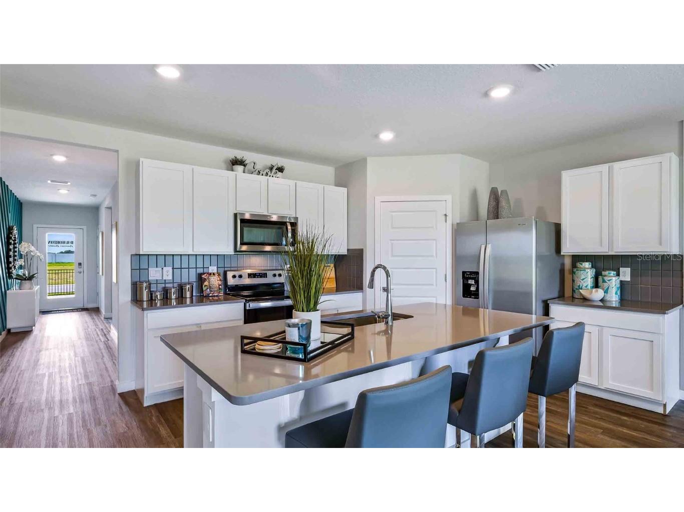 2927 Fishery Court Lakewood Ranch FL 34211 A4672944 image2