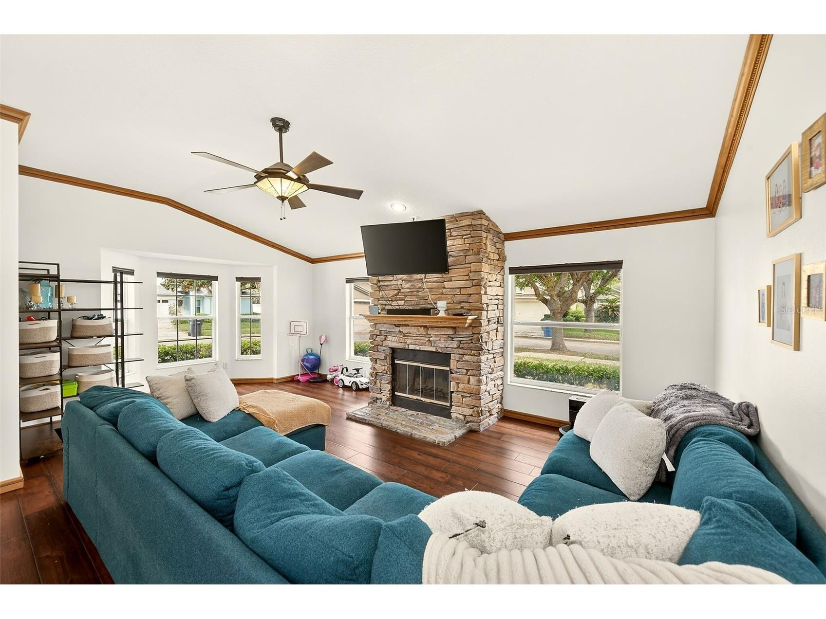 2927 Hickory Grove Drive Valrico FL 33596 TB8494363 image4