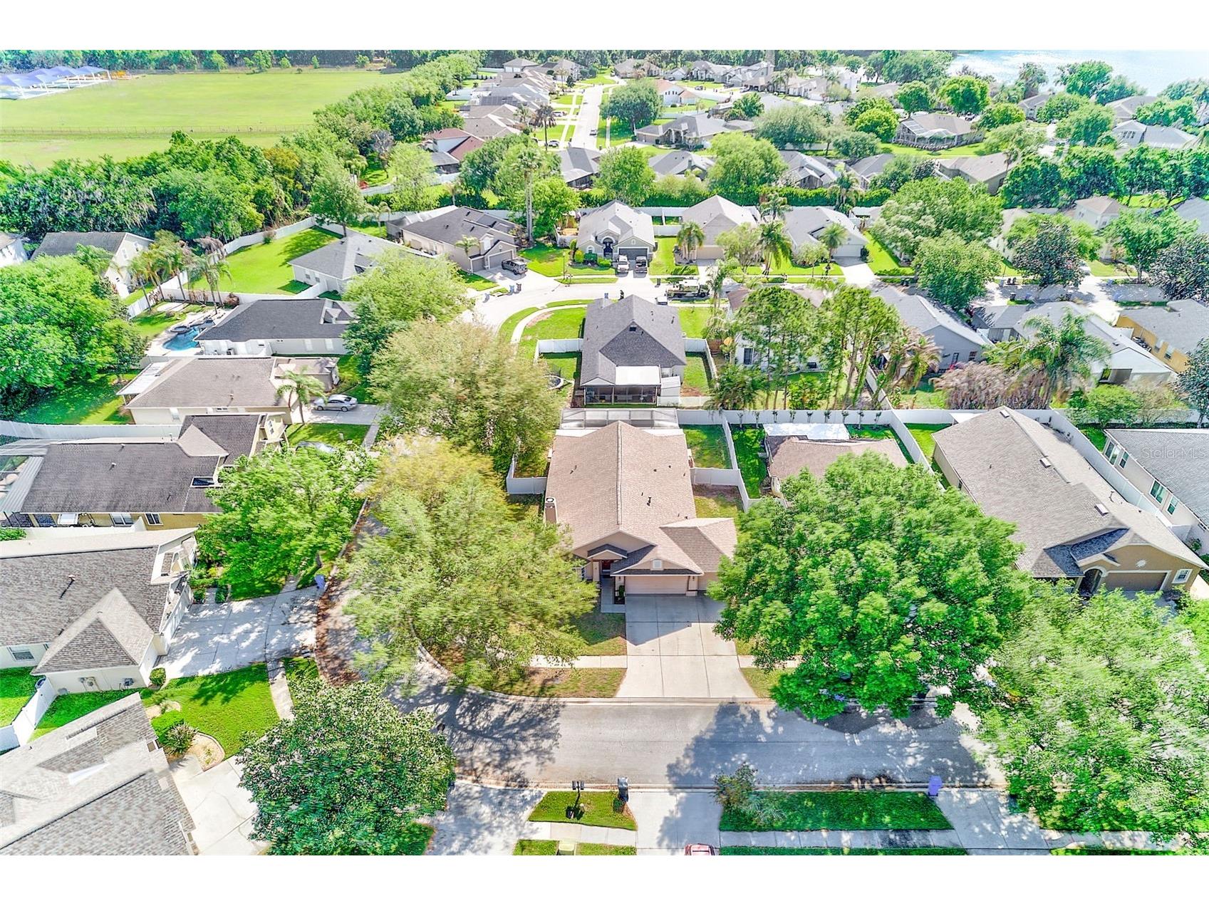 2927 Hickory Grove Drive Valrico FL 33596 TB8494363 image48