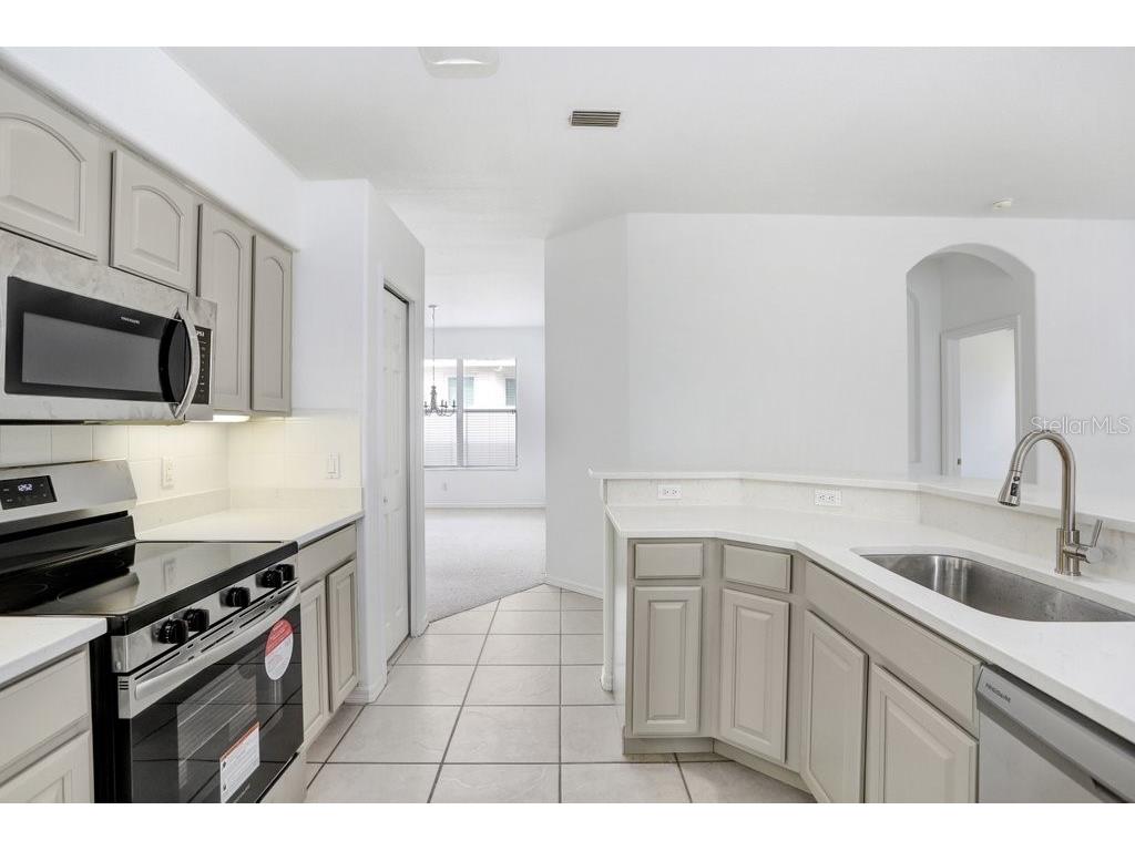 2927 Minuteman Lane Brandon FL 33511 TB8463660 image11