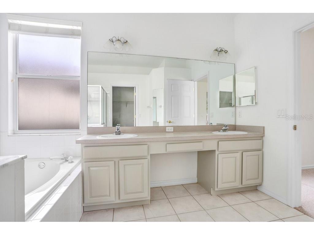 2927 Minuteman Lane Brandon FL 33511 TB8463660 image20