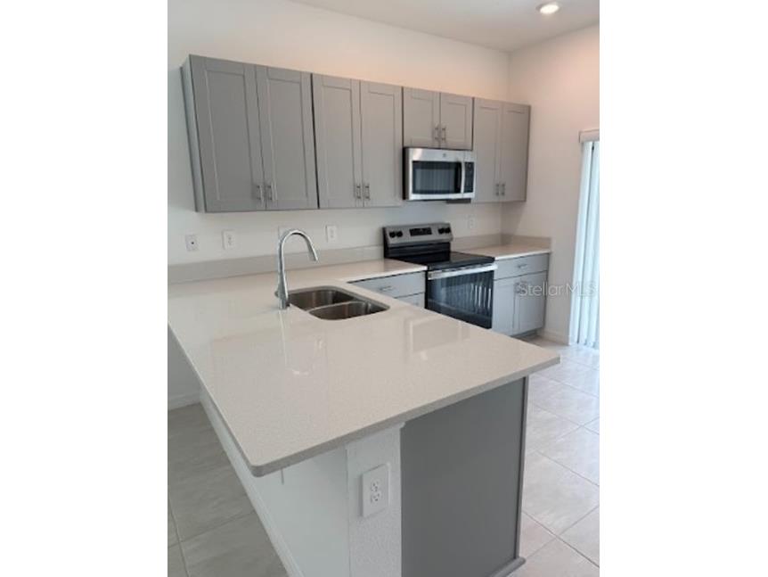2927 Skyline Loop Kissimmee FL 34758 O6397163 image3