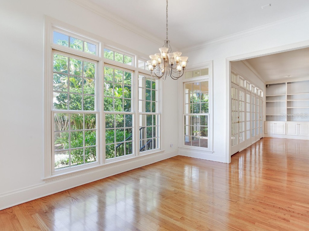 2927 W Bayshore Court Tampa FL 33611 TB8365429 image32