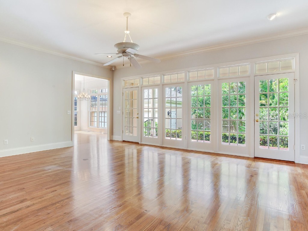 2927 W Bayshore Court Tampa FL 33611 TB8365429 image40