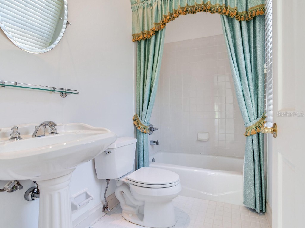 2927 W Bayshore Court Tampa FL 33611 TB8365429 image68