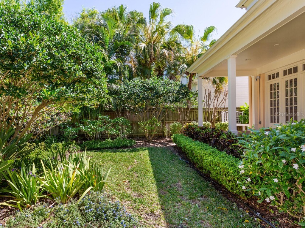 2927 W Bayshore Court Tampa FL 33611 TB8365429 image73