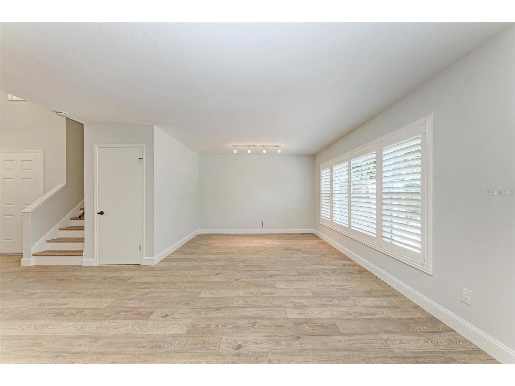 2927 W Gandy Boulevard Tampa FL 33611 - HAWTHORNE POND TB8424876 image14