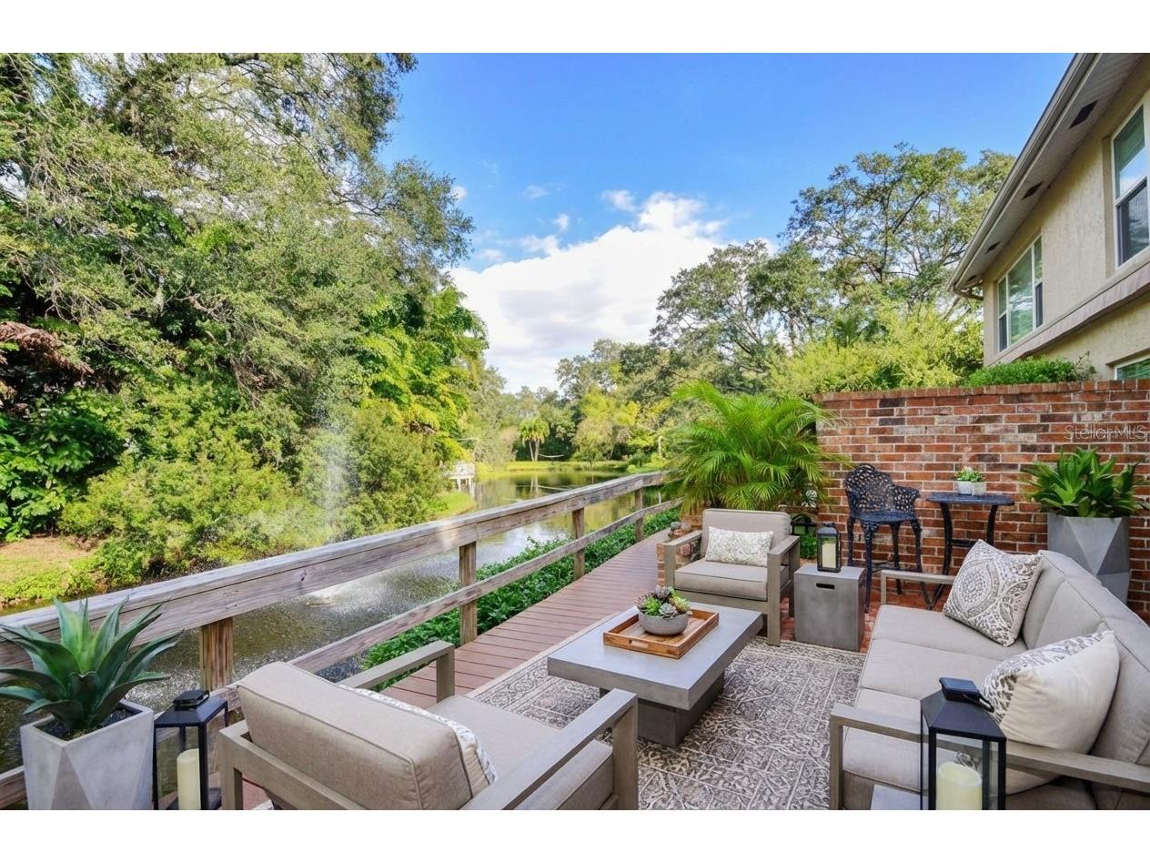 2927 W Gandy Boulevard Tampa FL 33611 - HAWTHORNE POND TB8424876 image2