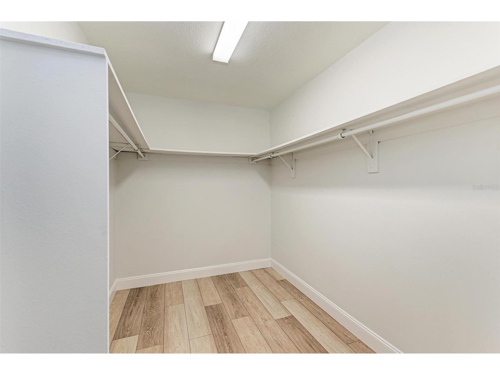 2927 W Gandy Boulevard Tampa FL 33611 - HAWTHORNE POND TB8424876 image35