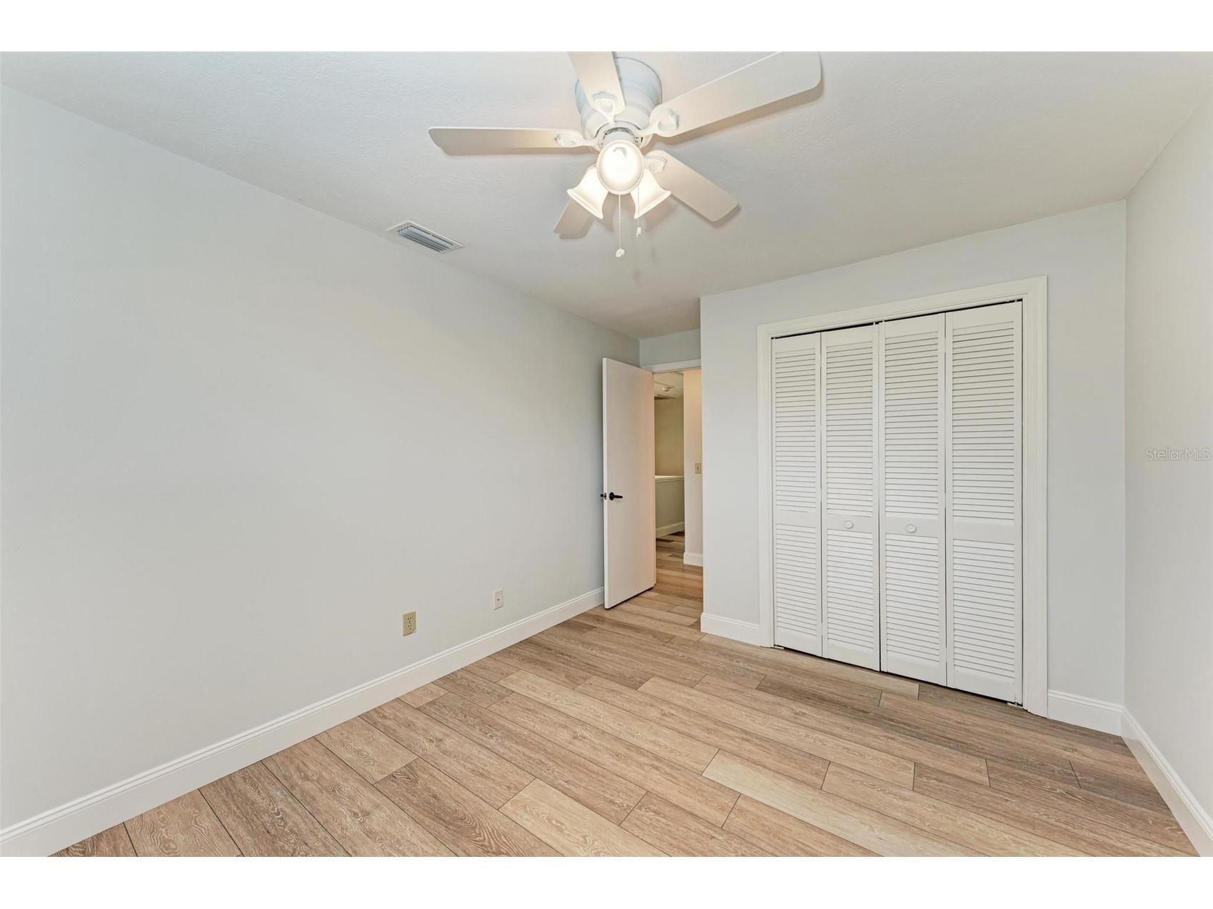 2927 W Gandy Boulevard Tampa FL 33611 - HAWTHORNE POND TB8424876 image48