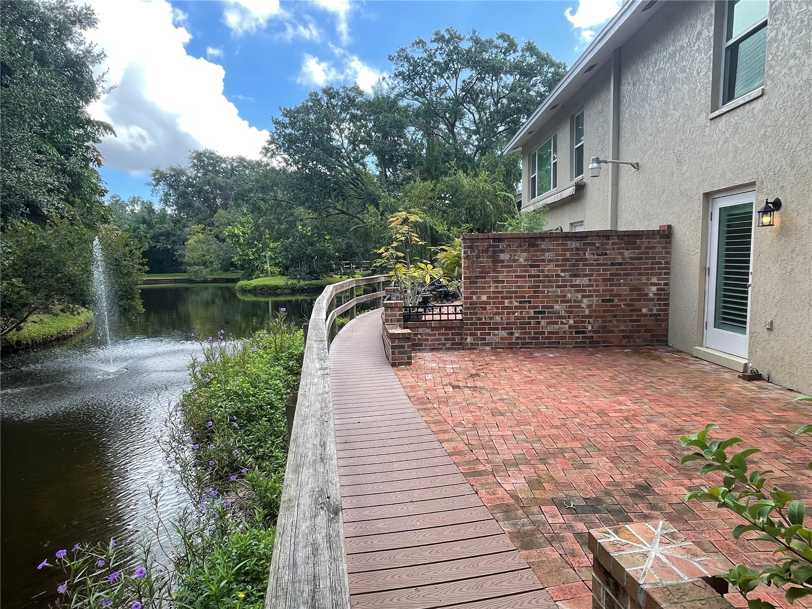 2927 W Gandy Boulevard Tampa FL 33611 - HAWTHORNE POND TB8424876 image9