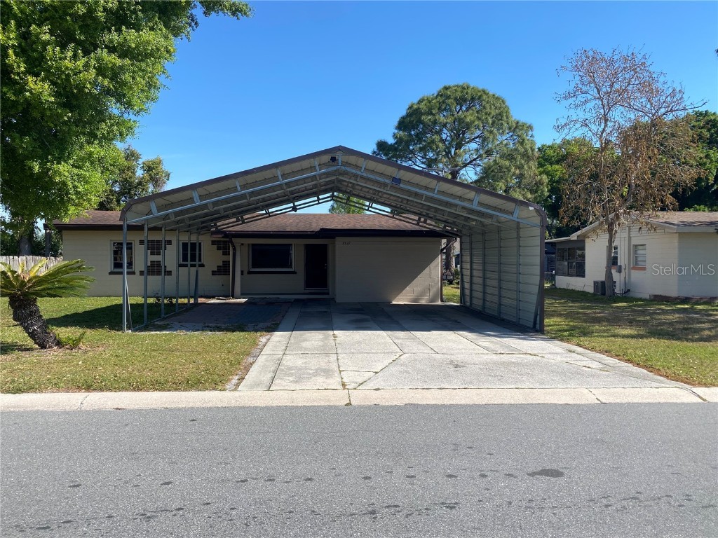 2927 Walnut Street Winter Haven FL 33881 P4934183 image1