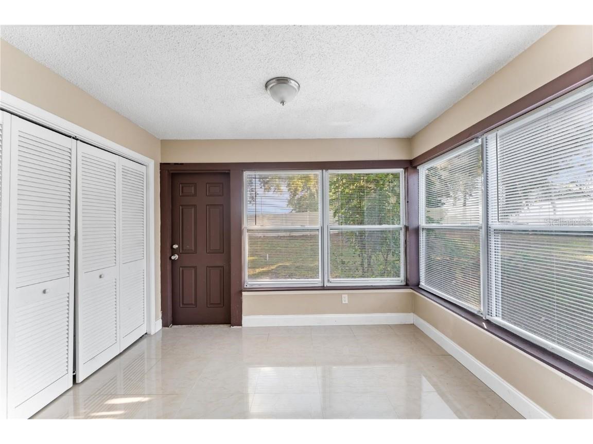 2928 Bancroft Cir Circle E #E Palm Harbor FL 34683 TB8443404 image11