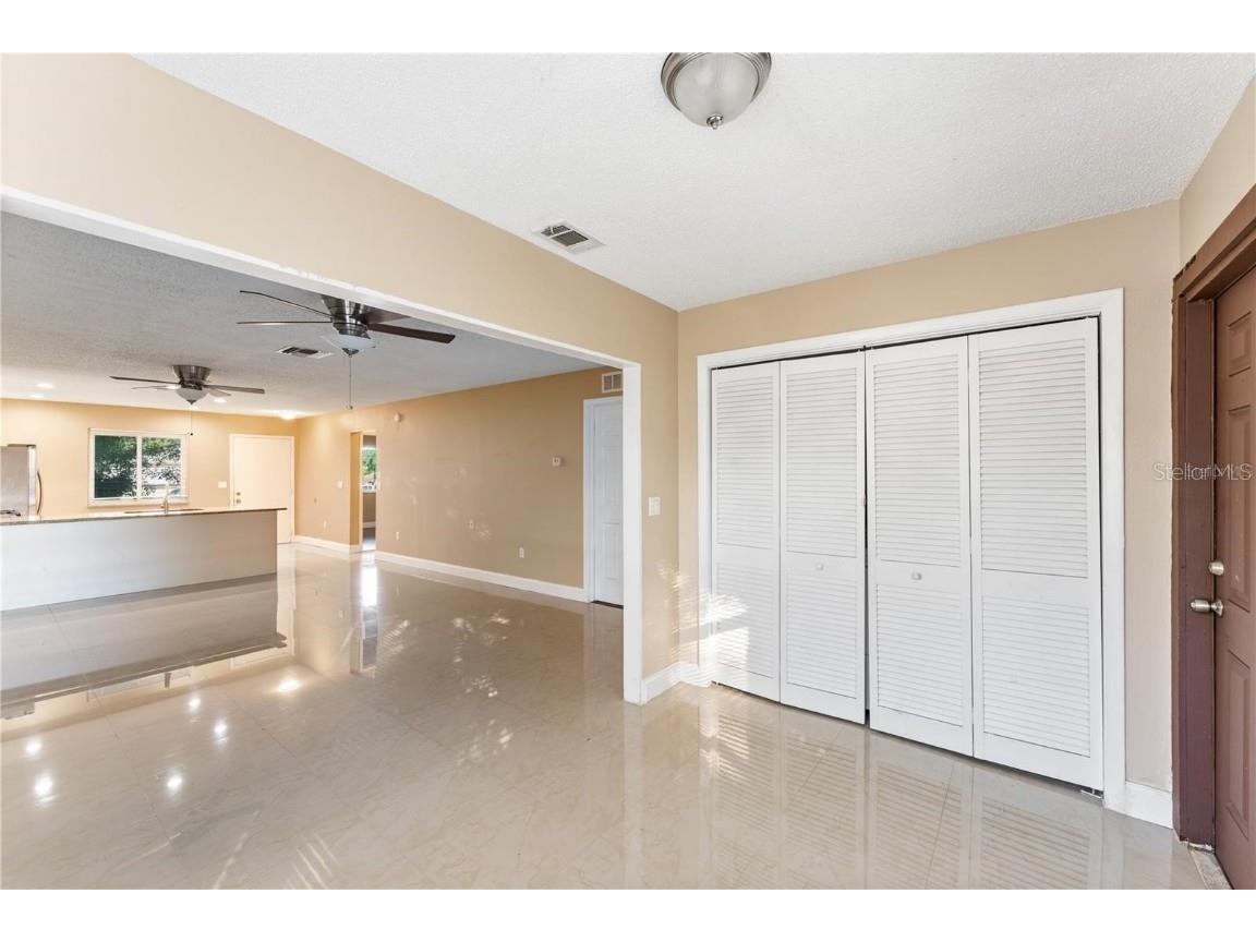 2928 Bancroft Cir Circle E #E Palm Harbor FL 34683 TB8443404 image9