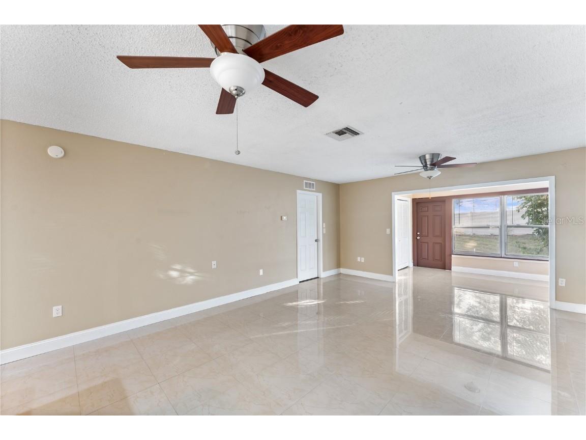 2928 Bancroft Circle E #E Palm Harbor FL 34683 TB8447310 image8