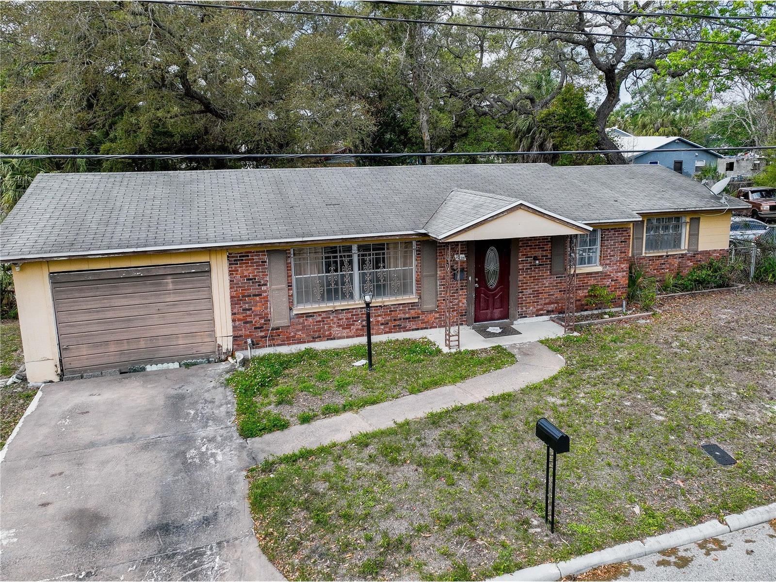 2928 Banza Street Tampa FL 33605 TB8491753 image1