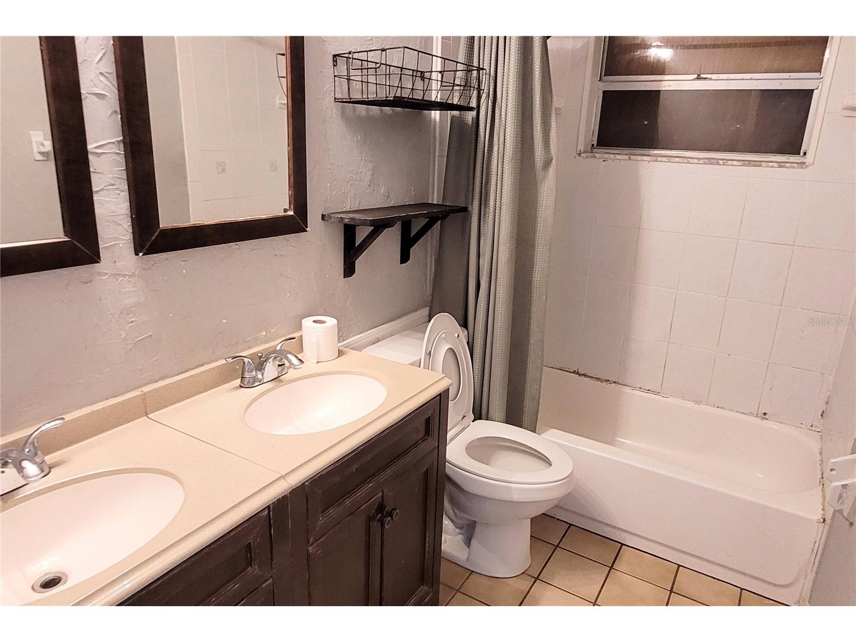 2928 Betty Drive Sarasota FL 34232 A4694782 image14