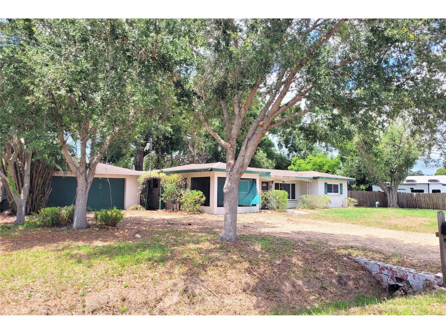 2928 Betty Drive Sarasota FL 34232 A4694782 image2