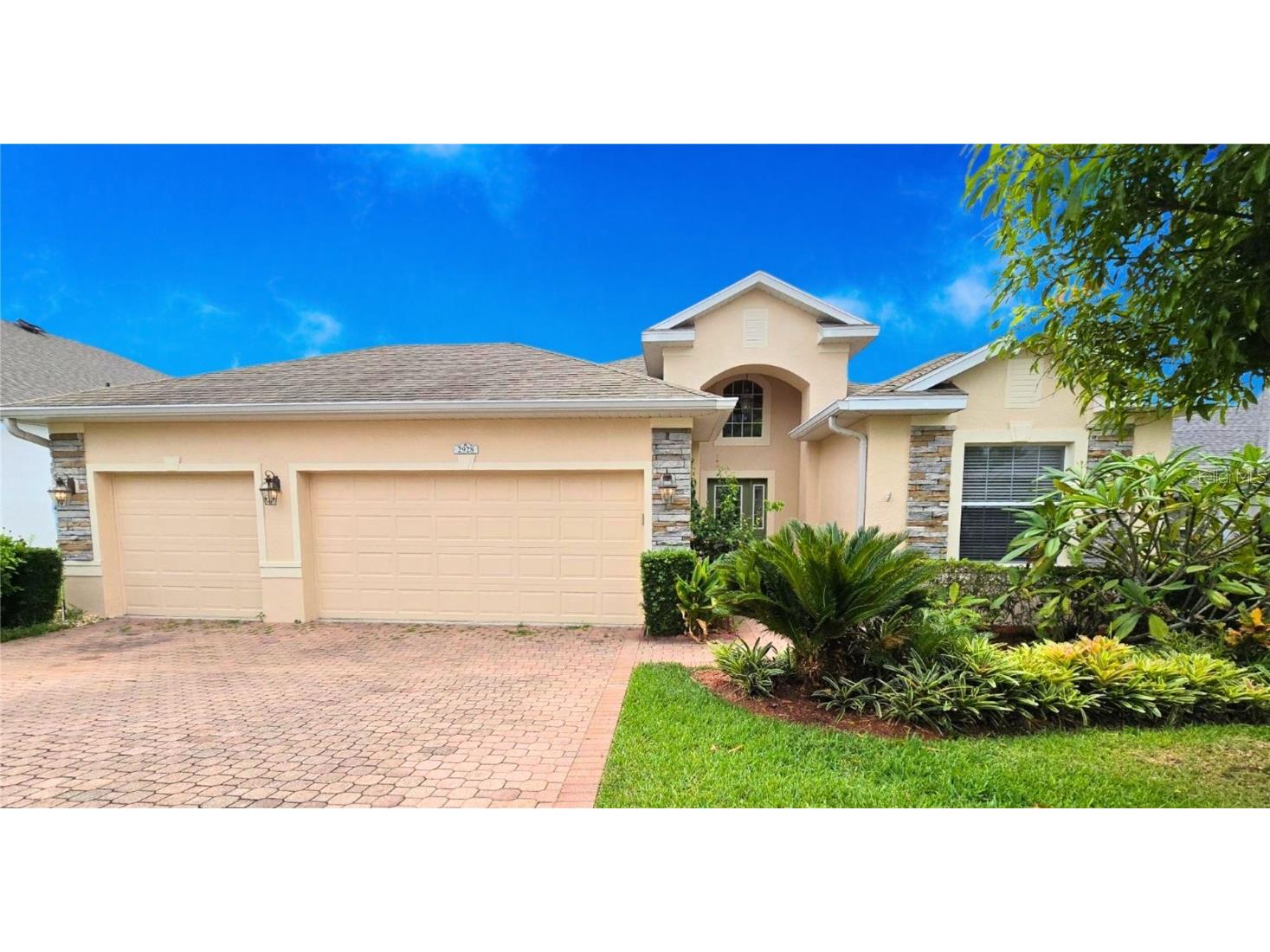 2928 Dayton Drive Winter Haven FL 33884 O6238989 image1