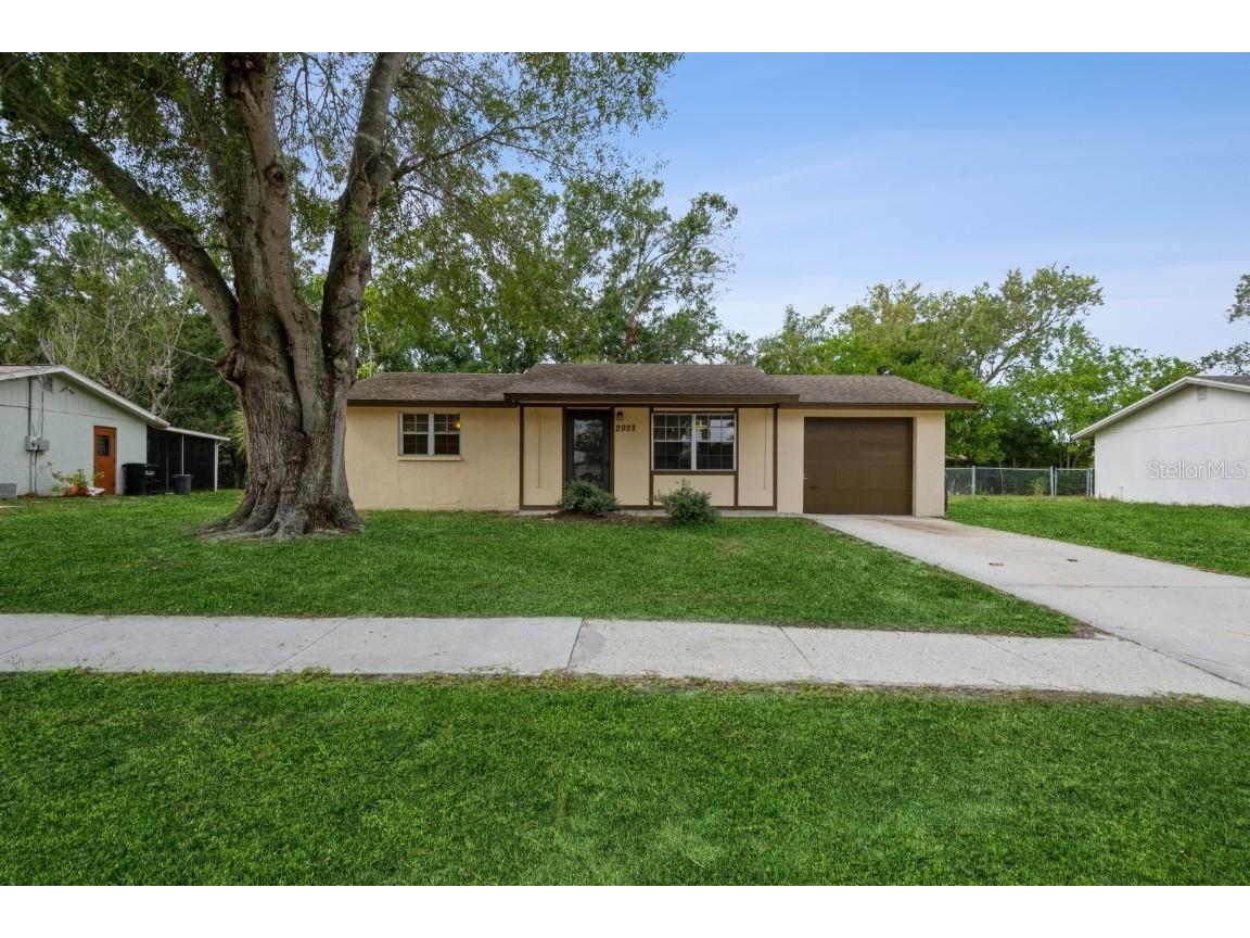 2928 Java Plum Avenue Sarasota FL 34232 A4591340 image1