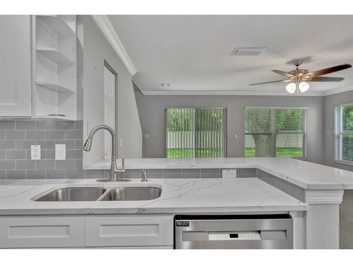 2928 Royal Tuscan Lane Valrico FL 33594 TB8416291 image19