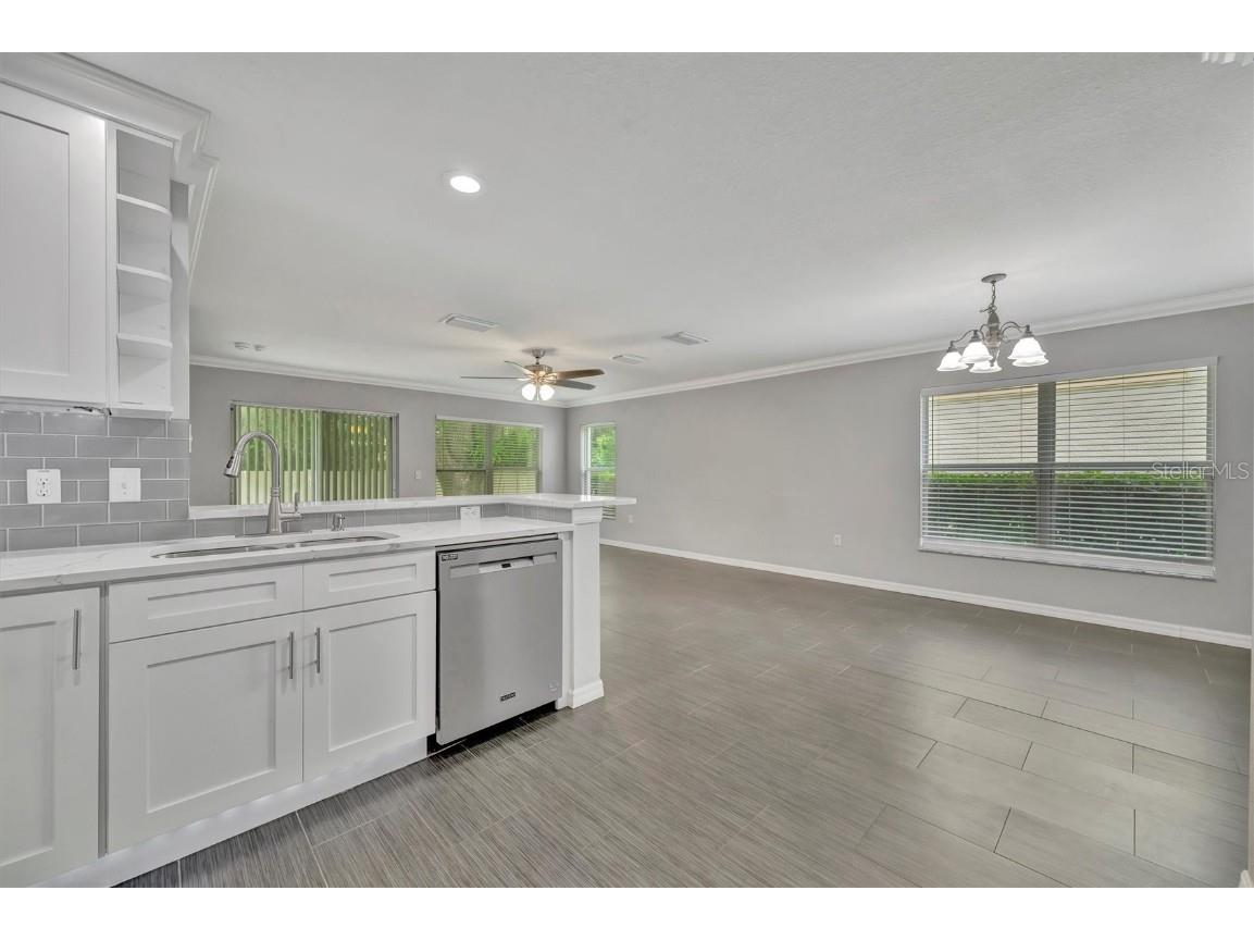 2928 Royal Tuscan Lane Valrico FL 33594 TB8416291 image21