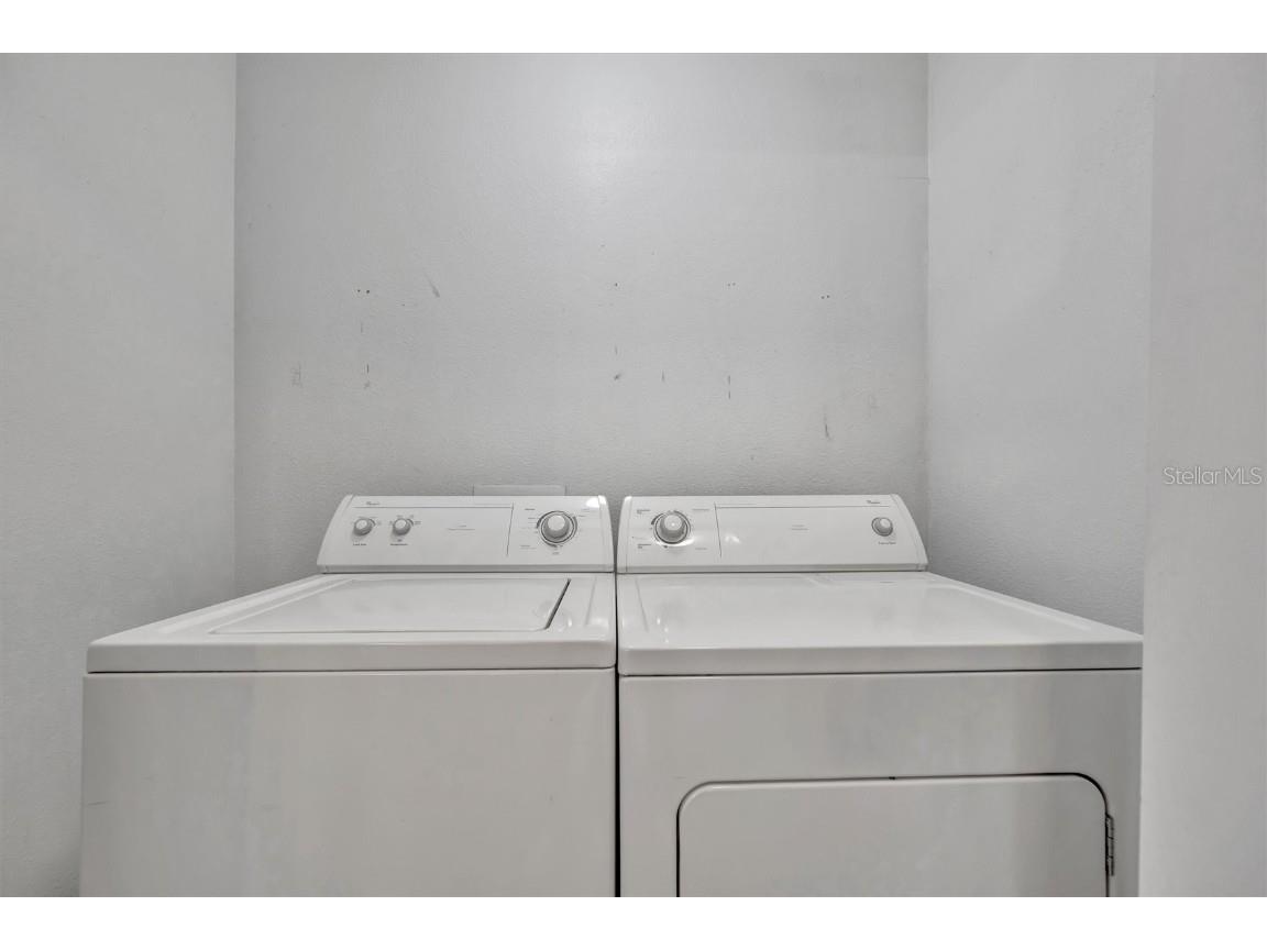 2928 Royal Tuscan Lane Valrico FL 33594 TB8416291 image32