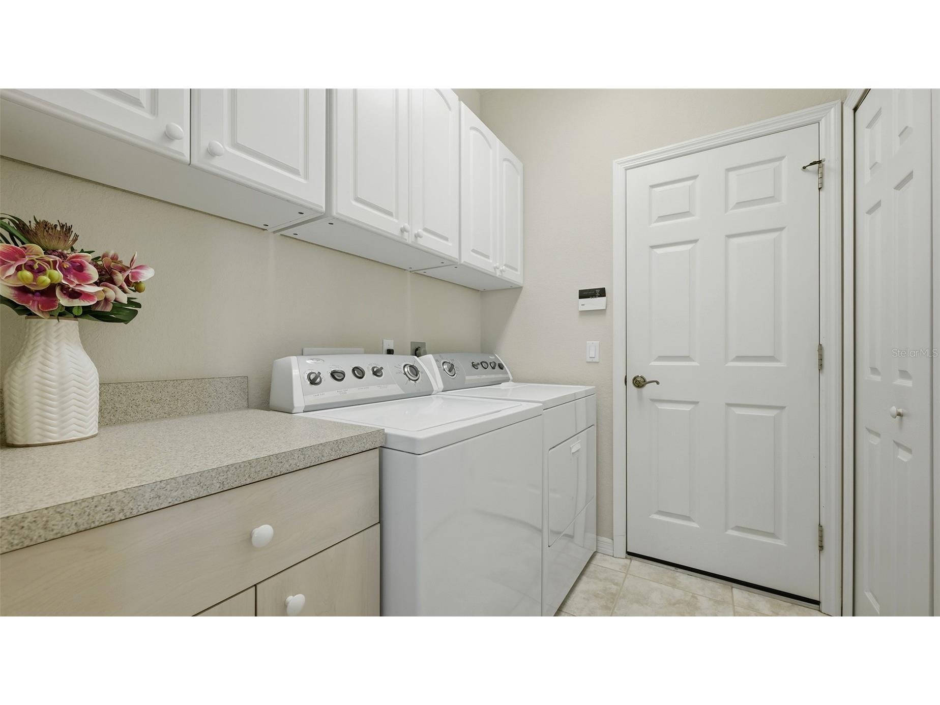 2928 Seasons Boulevard Sarasota FL 34240 A4683993 image33