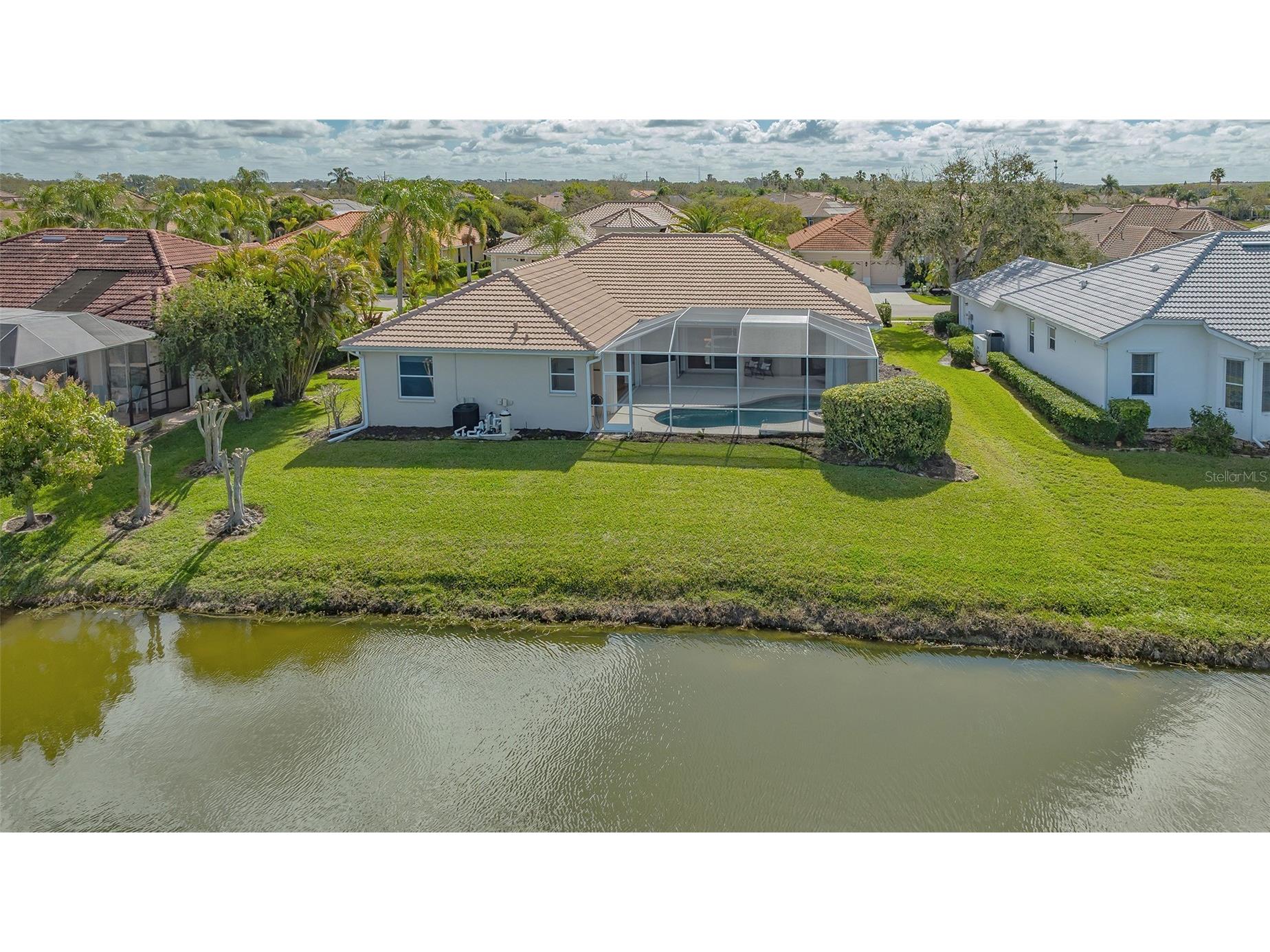 2928 Seasons Boulevard Sarasota FL 34240 A4683993 image42