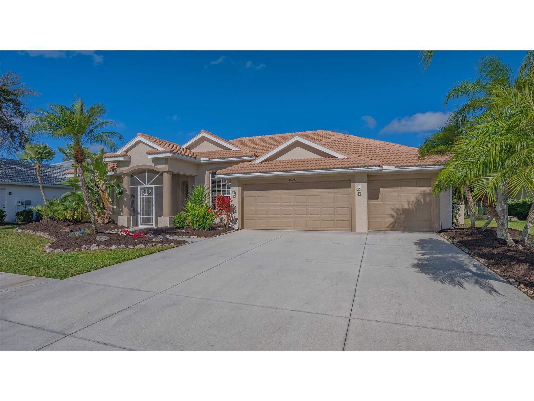 2928 Seasons Boulevard Sarasota FL 34240 A4683993 image5