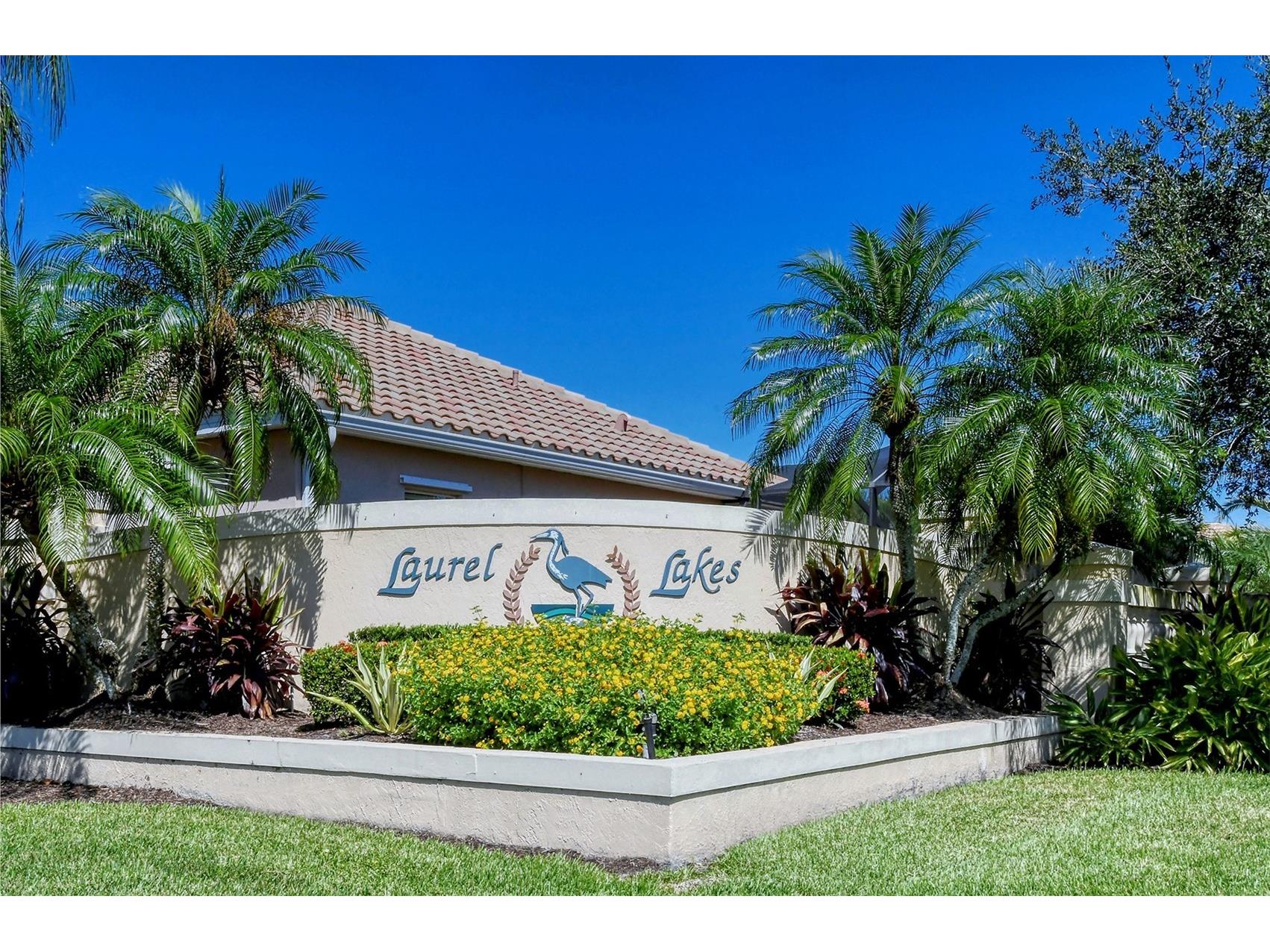 2928 Seasons Boulevard Sarasota FL 34240 A4683993 image51