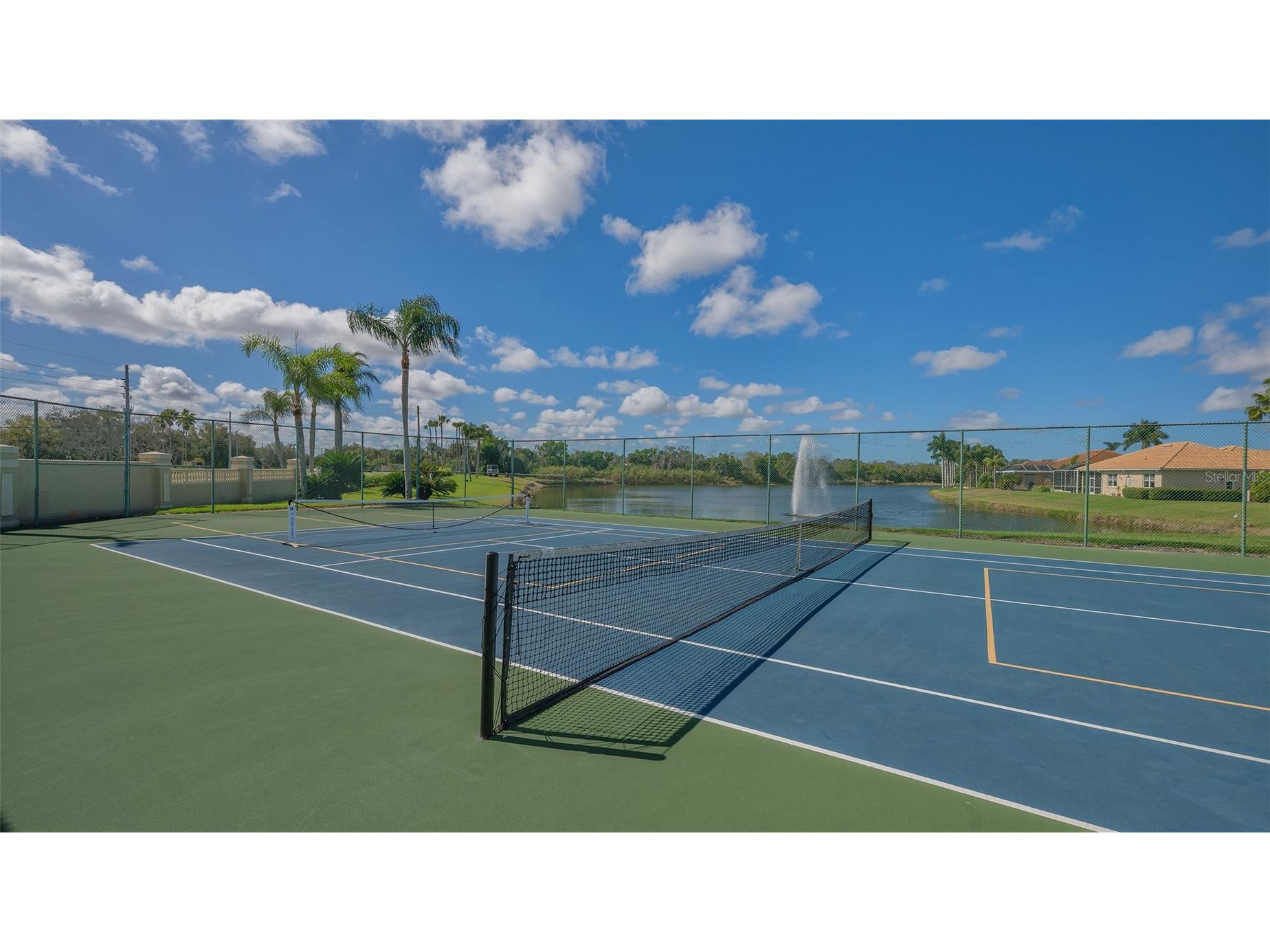 2928 Seasons Boulevard Sarasota FL 34240 A4683993 image59