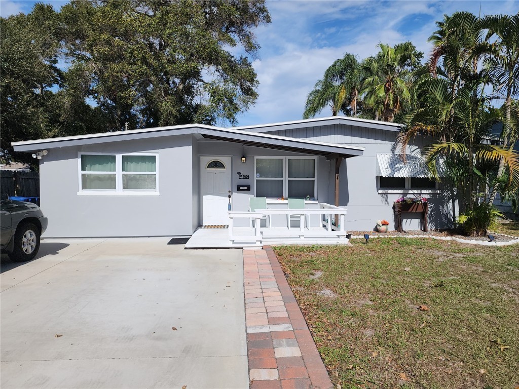 2929 11th Avenue N Saint Petersburg FL 33713 U8218475 image1