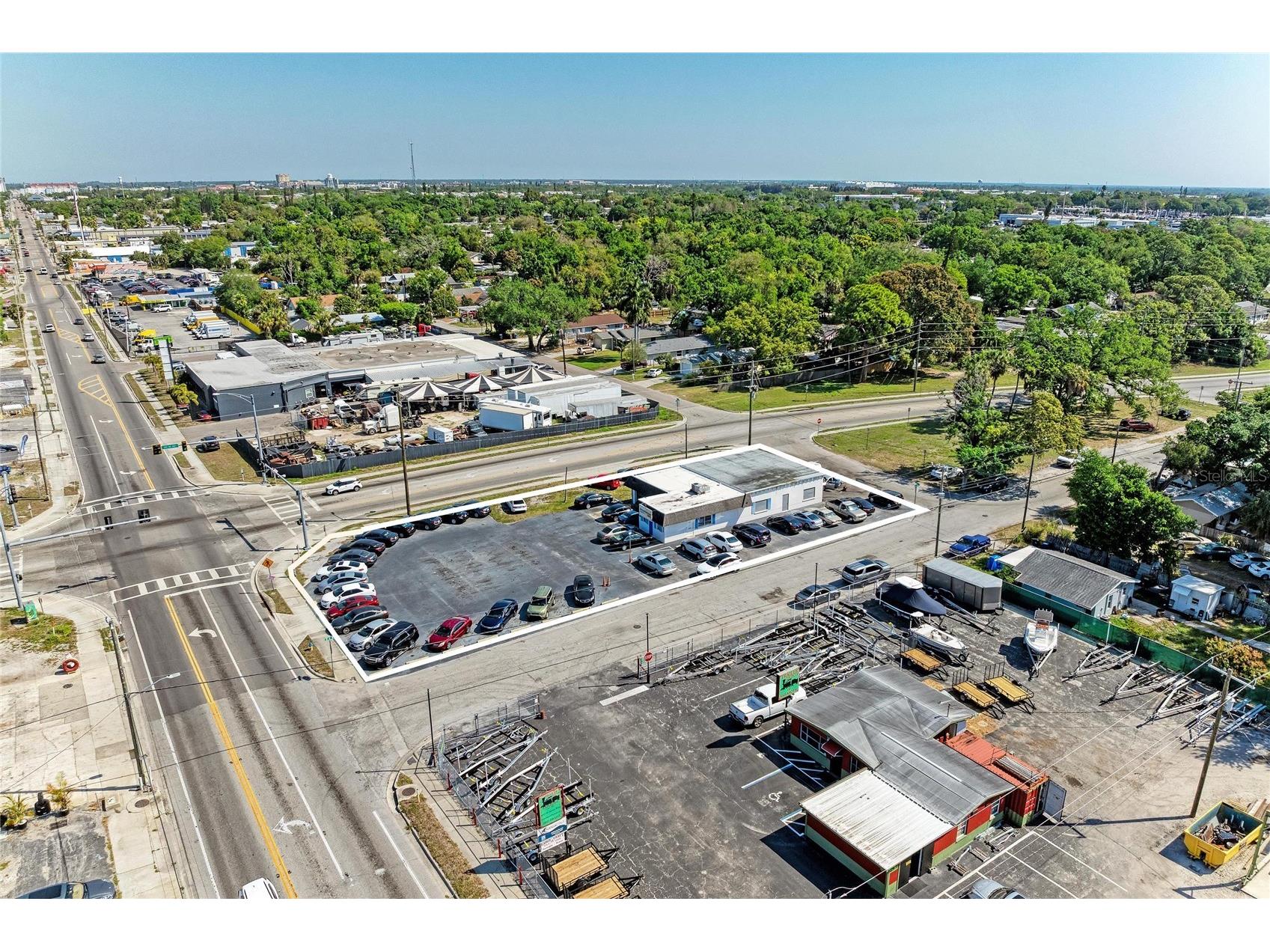 2929 9th Street W Bradenton FL 34205 A4689386 image1