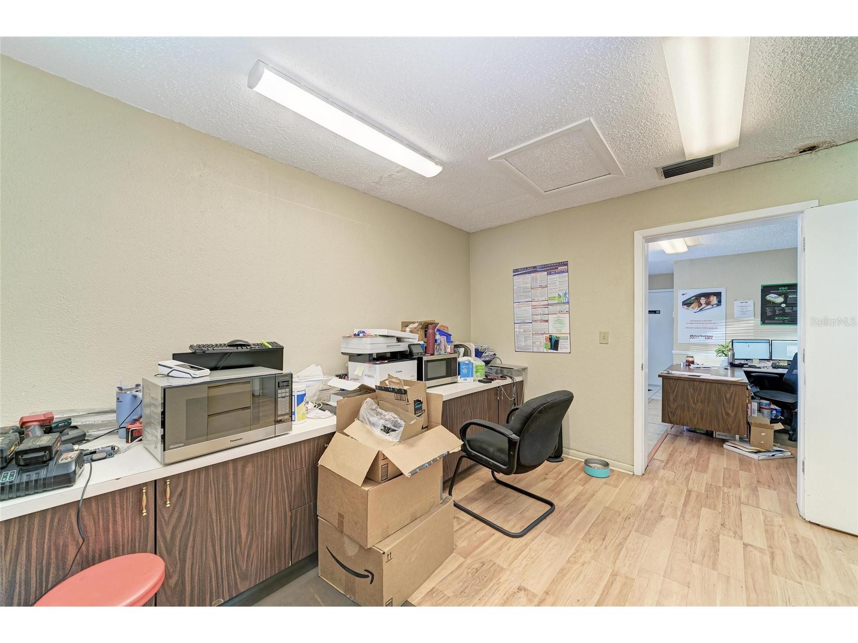 2929 9th Street W Bradenton FL 34205 A4689386 image13