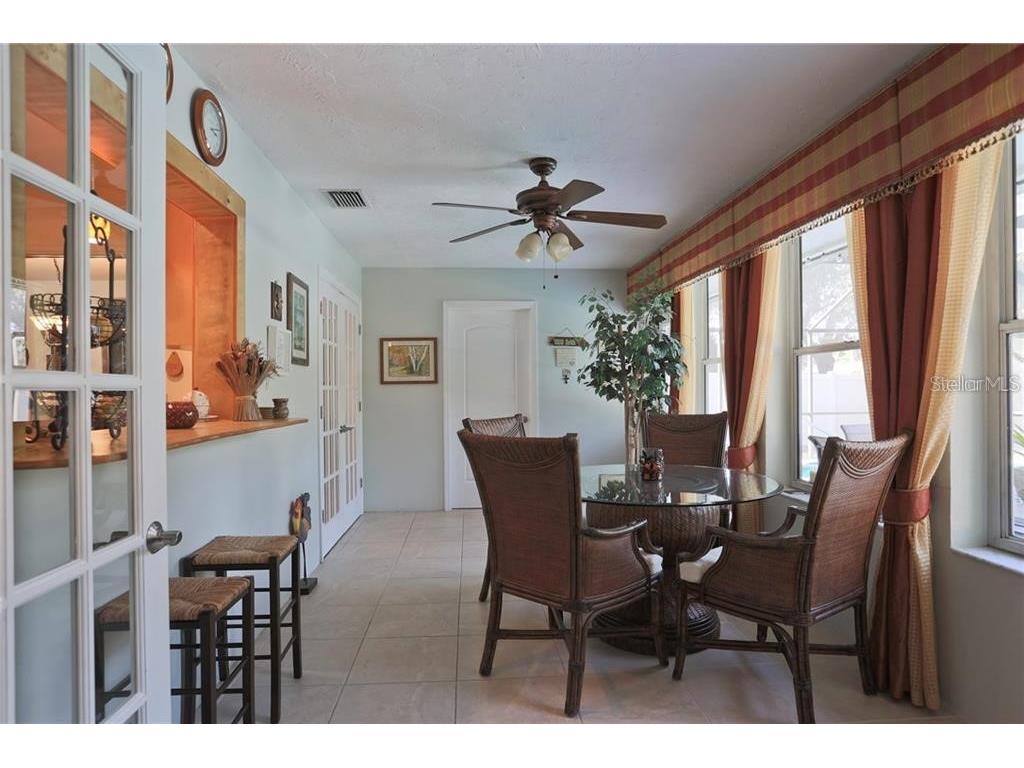 2929 Mayflower Street Sarasota FL 34231 A4480615 image13