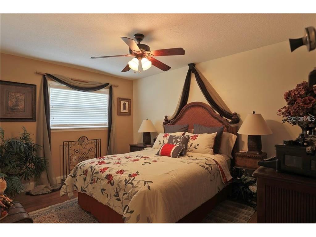 2929 Mayflower Street Sarasota FL 34231 A4480615 image14