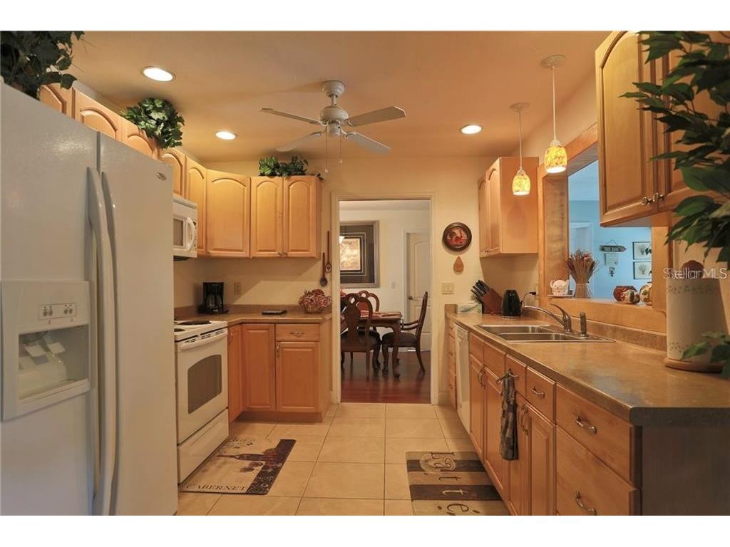 2929 Mayflower Street Sarasota FL 34231 A4480615 image7