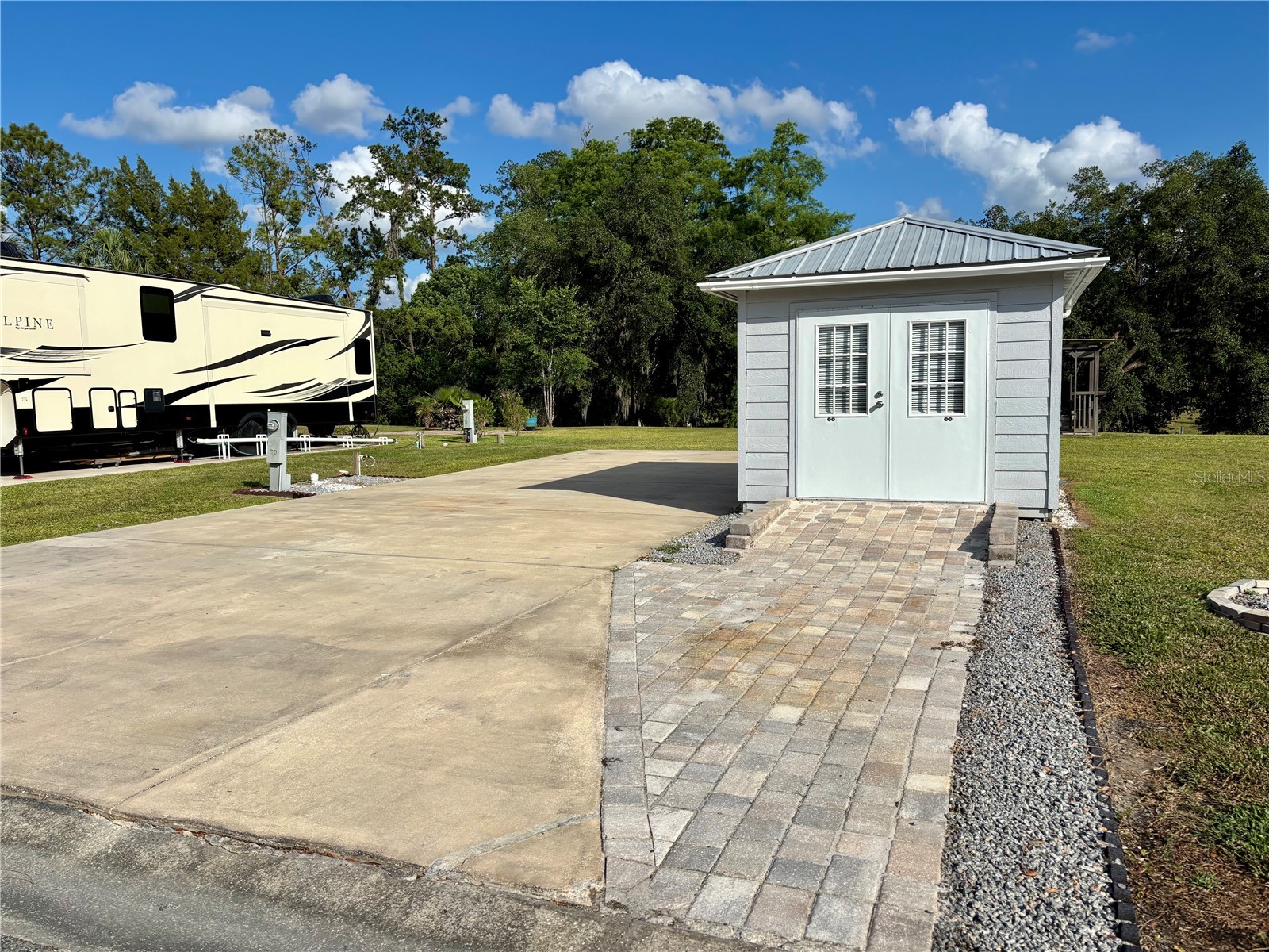 2929 NE 101st Terrace Silver Springs FL 34488 - OCKLAWAHA RIVER OM701255 image2