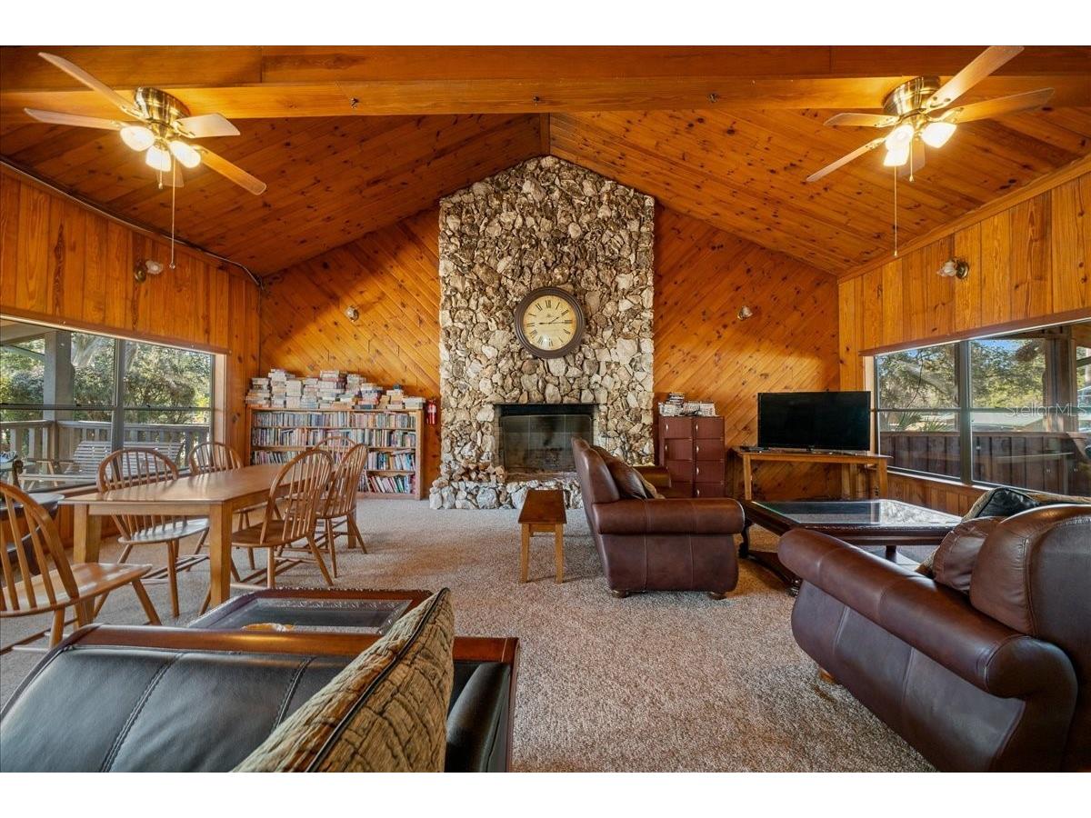 2929 NE 101st Terrace Silver Springs FL 34488 - OCKLAWAHA RIVER OM701255 image23