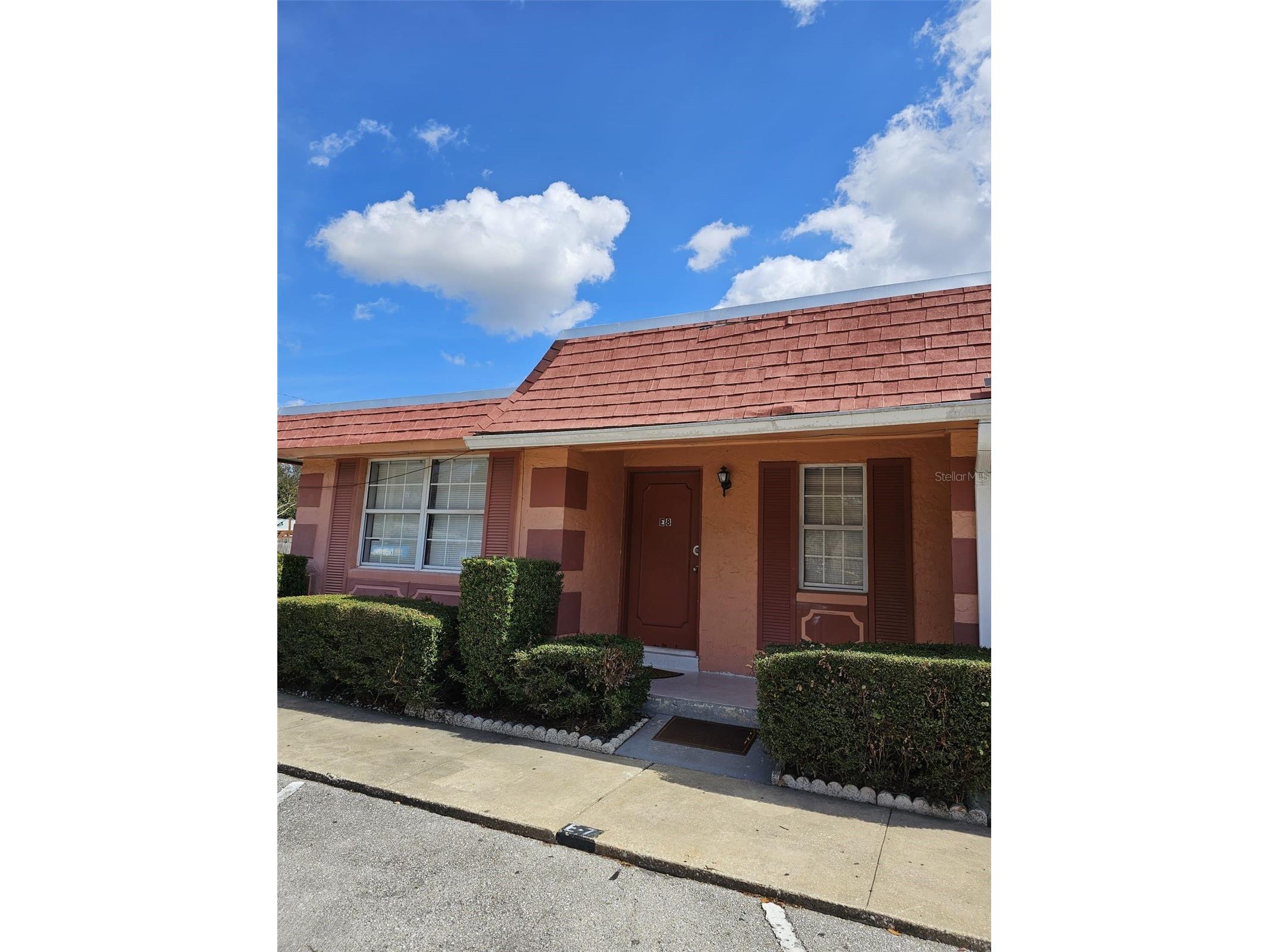 2929 W Oak Ridge Road #E8 Orlando FL 32809 O6384049 image1
