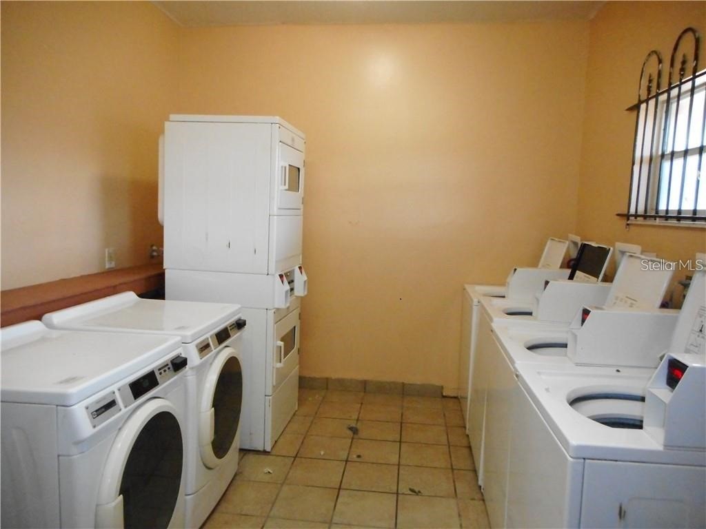2929 W Oak Ridge Road #E8 Orlando FL 32809 O6384049 image14
