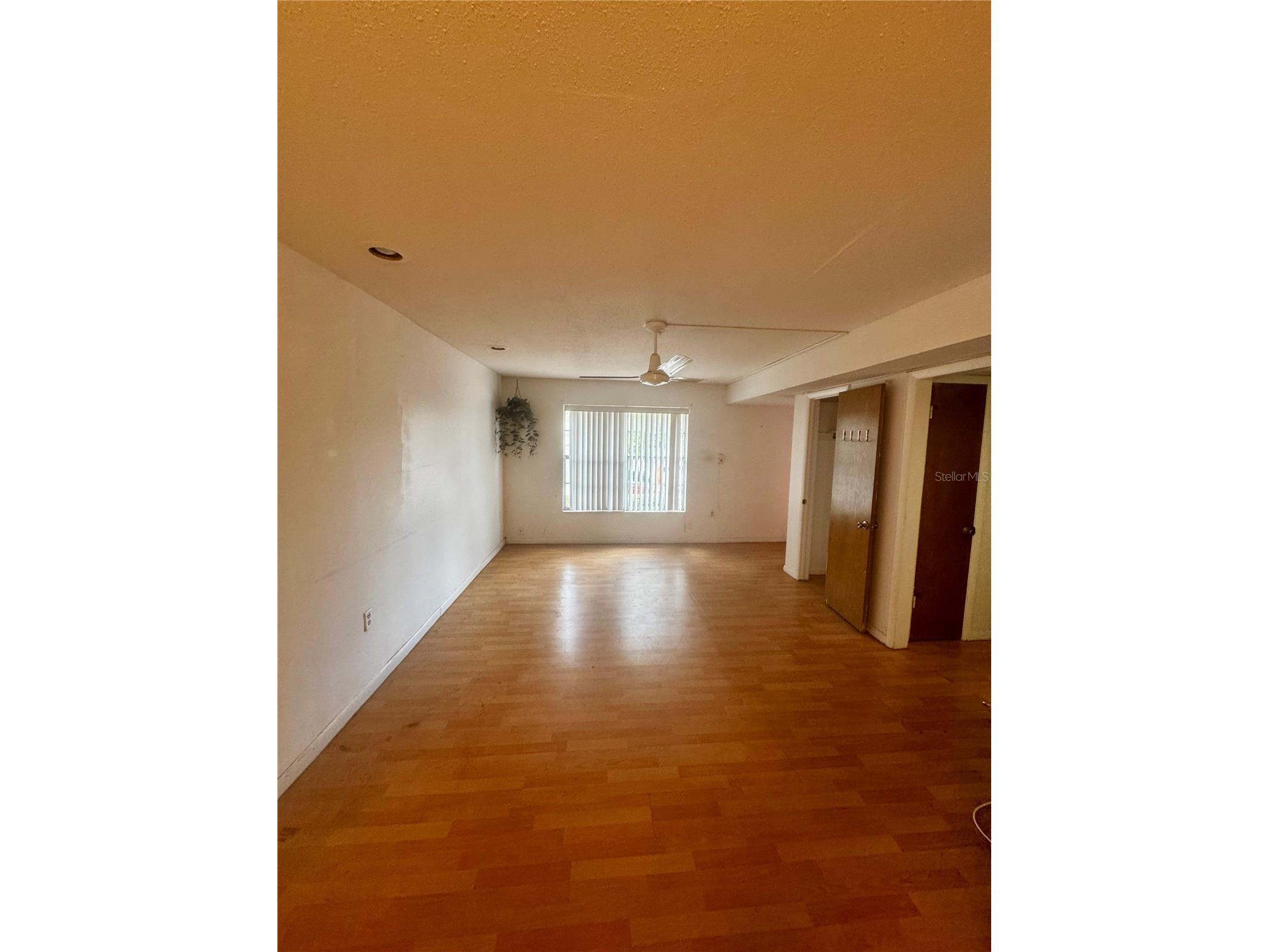 2929 W Oak Ridge Road #F4 Orlando FL 32809 V4950294 image9