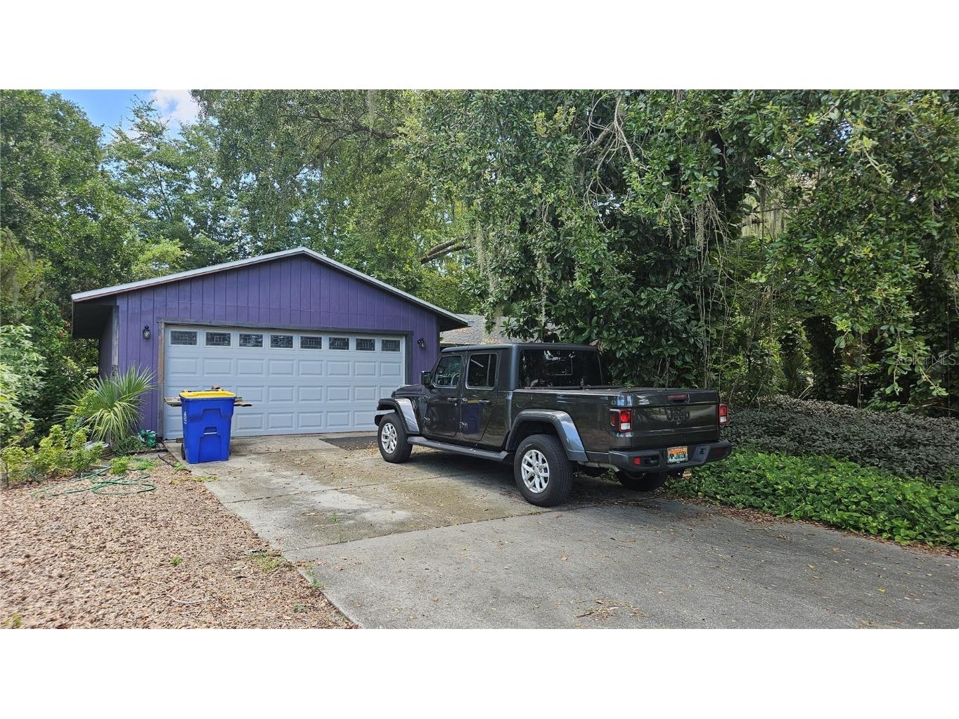 2929 Woodland Drive Edgewater FL 32141 V4944445 image1