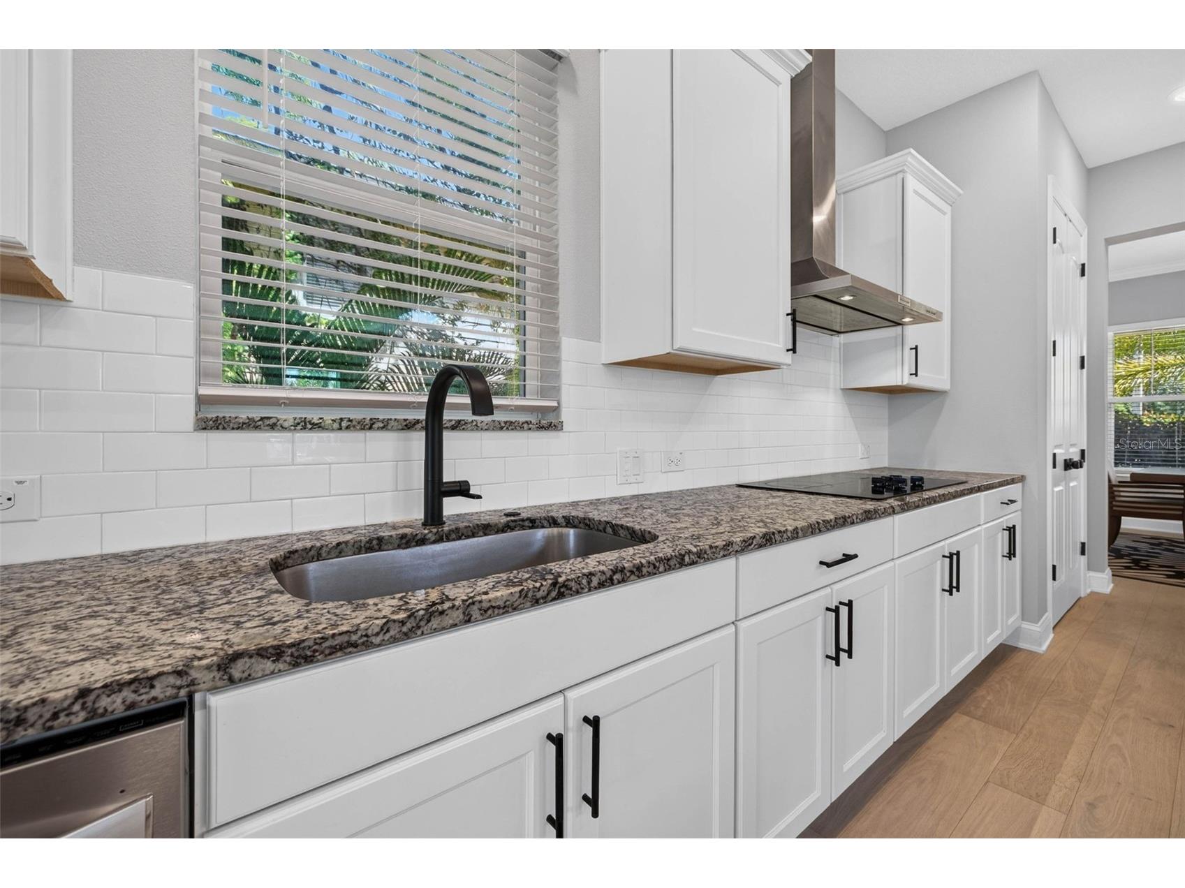 293 18th Avenue S Saint Petersburg FL 33705 TB8523542 image10