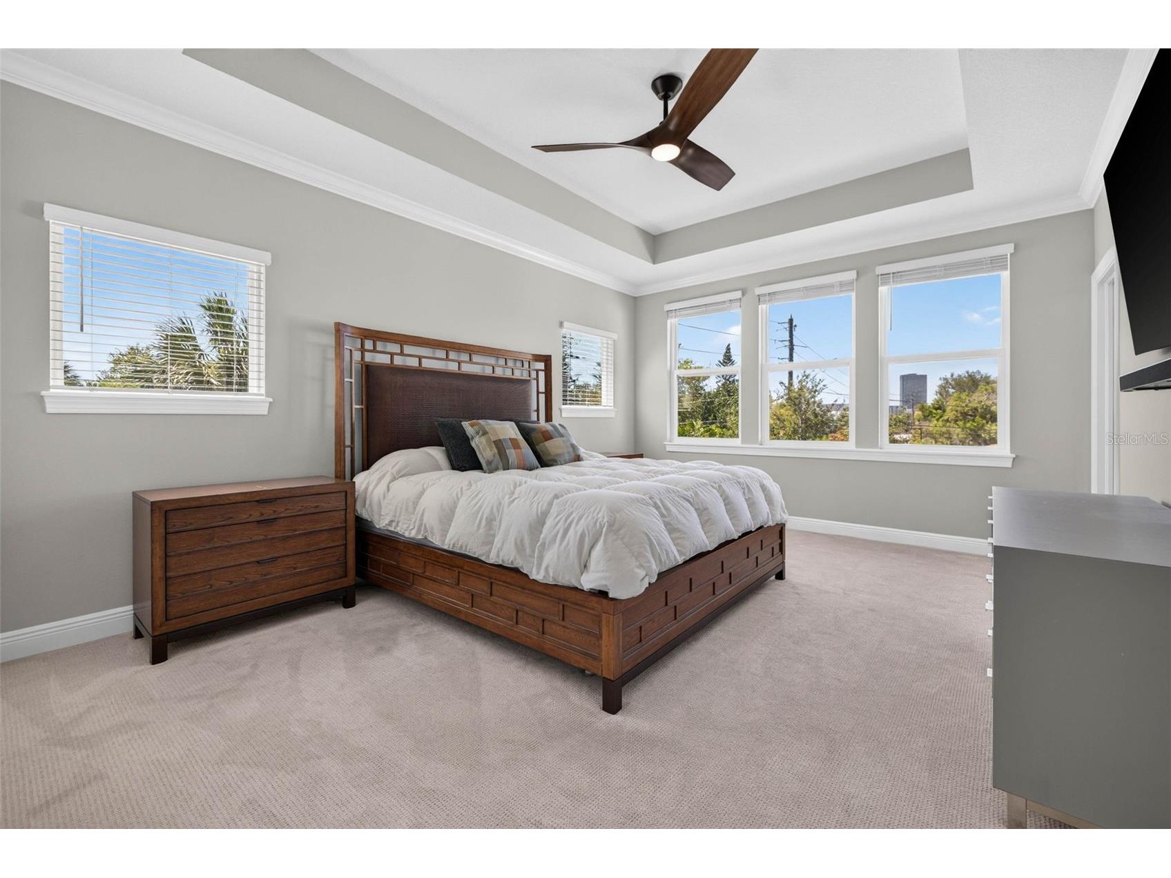 293 18th Avenue S Saint Petersburg FL 33705 TB8523542 image25